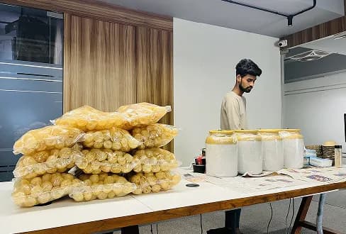 Pani Puri & Bhel Party photo 1